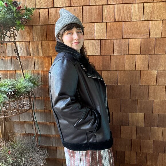 NWT Max Studio London Faux Shearling Faux Leather Zip Front in Women's Large - Picture 7 of 13